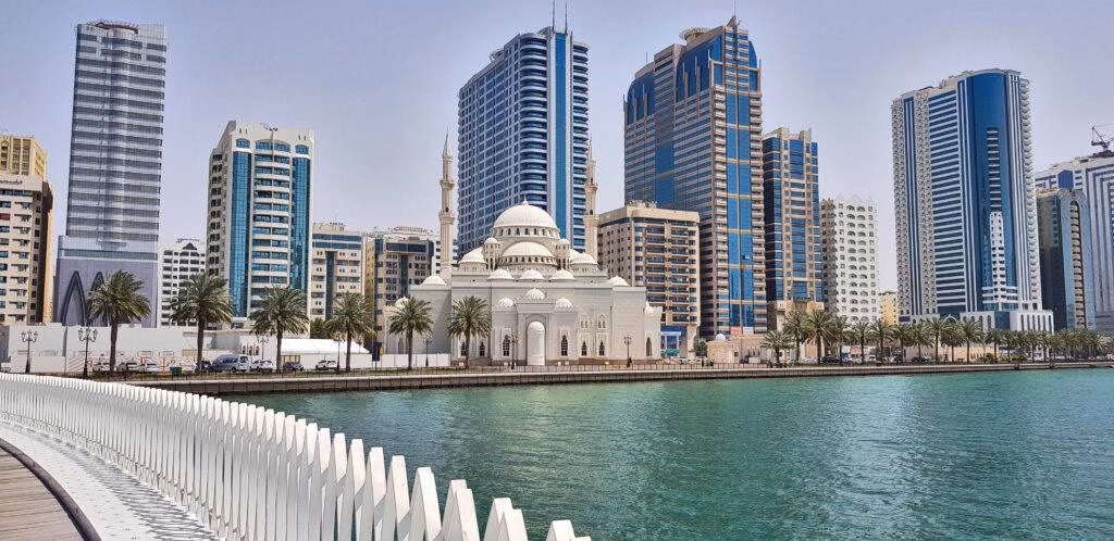 خدمات الشارقه